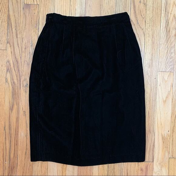 Talbots black velour pencil skirt - Picture 1 of 7